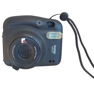 FUJIFILM INSTAX MINI 11 Instant Film Camera Black